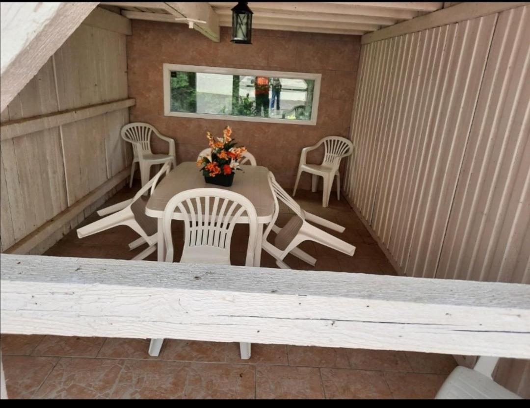 Logis En Duplex Apartment